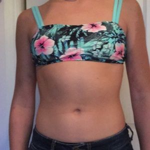 KHOLS bikini top floral tropical print